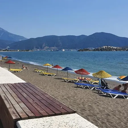 别墅 Bluberry Calis With Privat Pool